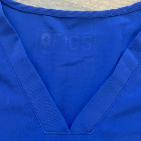 FIGS Casma Three-Pocket Scrub Top Women’s size Medium - Picture 5 of 6